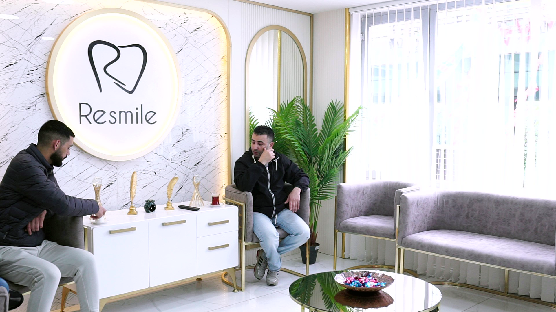 ٌResmile Clinic